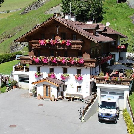 Apartmenthaus Innerkratzerhof Pragraten Bagian luar foto