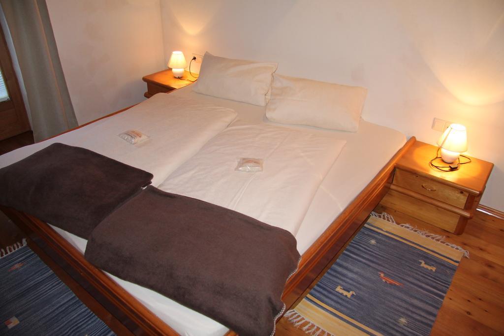 Apartmenthaus Innerkratzerhof Pragraten Bagian luar foto