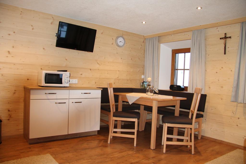 Apartmenthaus Innerkratzerhof Pragraten Bagian luar foto