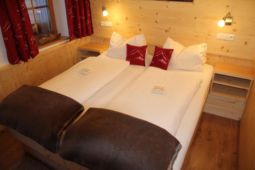 Apartmenthaus Innerkratzerhof Pragraten Bagian luar foto
