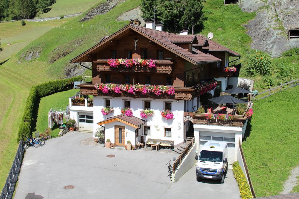 Apartmenthaus Innerkratzerhof Pragraten Bagian luar foto